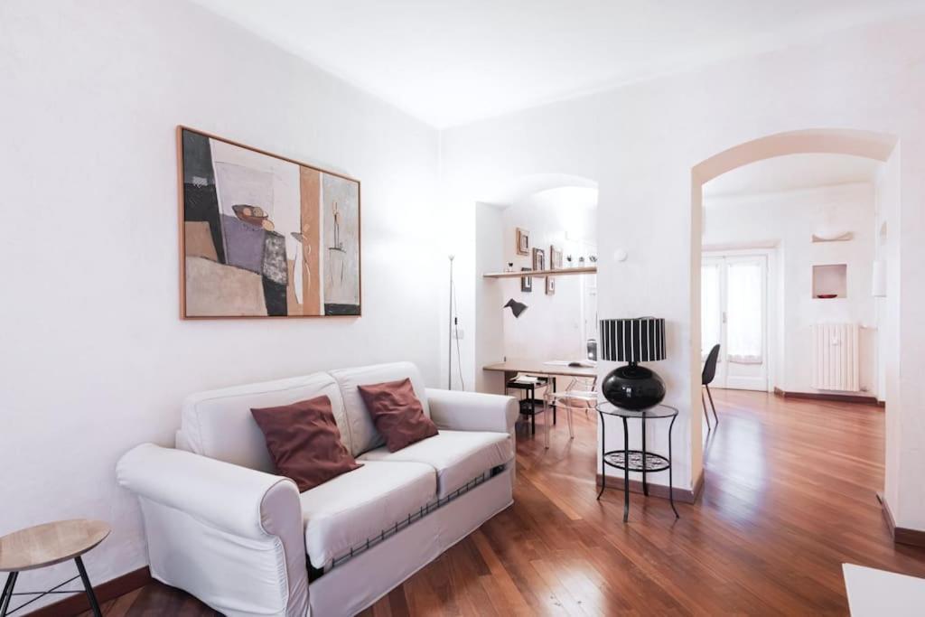 Easylife - Elegant In Brera
